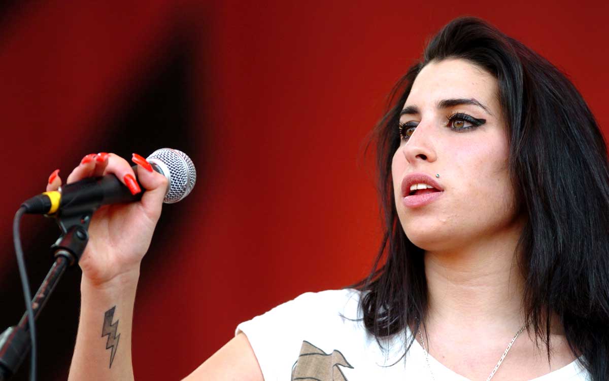 Amy Winehouse Steckbrief und Fakten